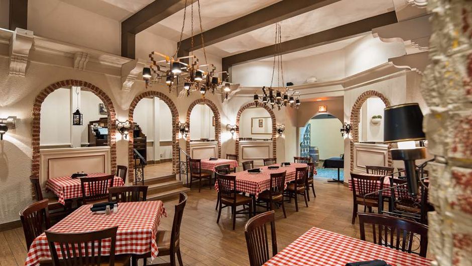 Best Western North Bay Restaurant