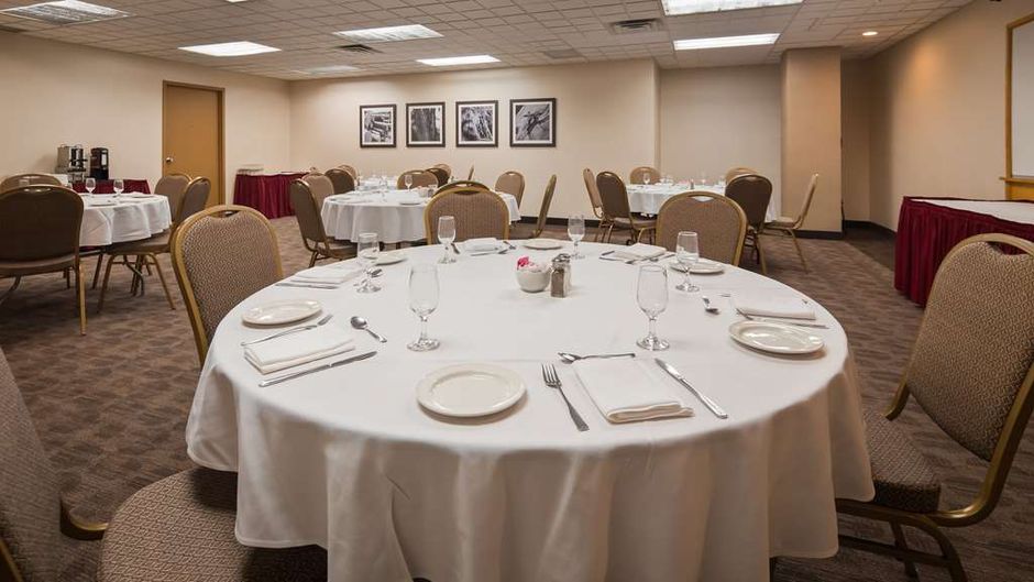 Best Western Voyageur Place Hotel Meeting