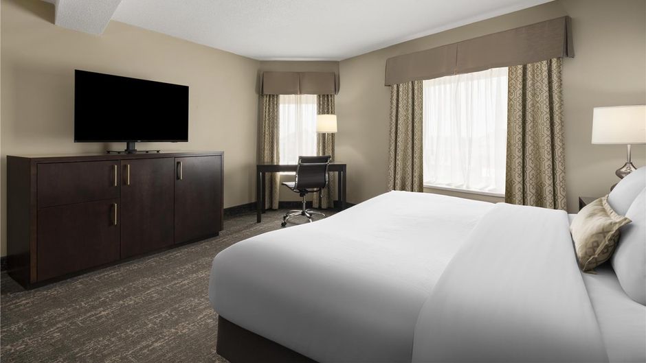 Best Western Swan Castle Inn Room