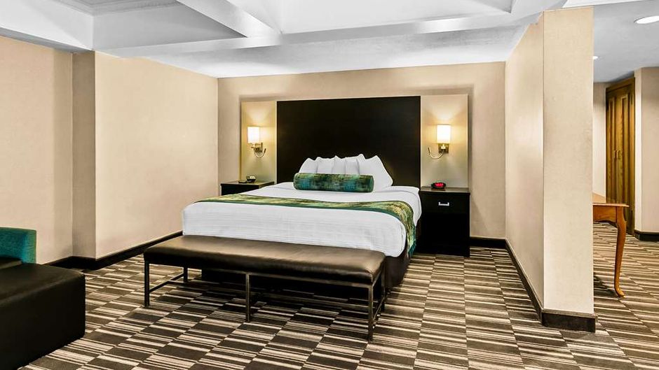Best Western Downtown Sudbury Centrevill Suite