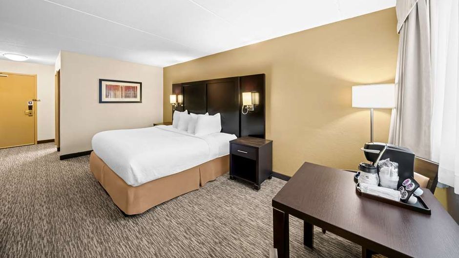 Best Western Plus Mariposa Inn Conf Ctr Room