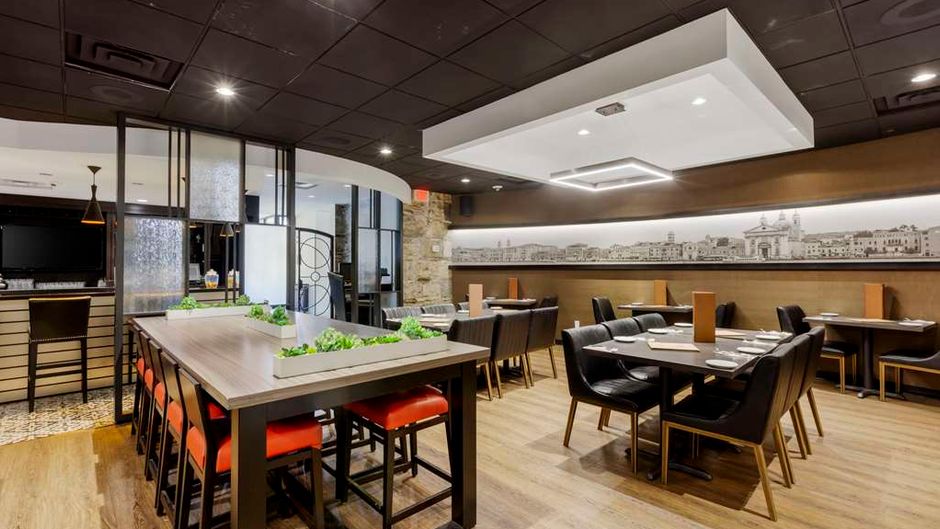 Best Western Premier C Hotel by Carmen's Restaurant