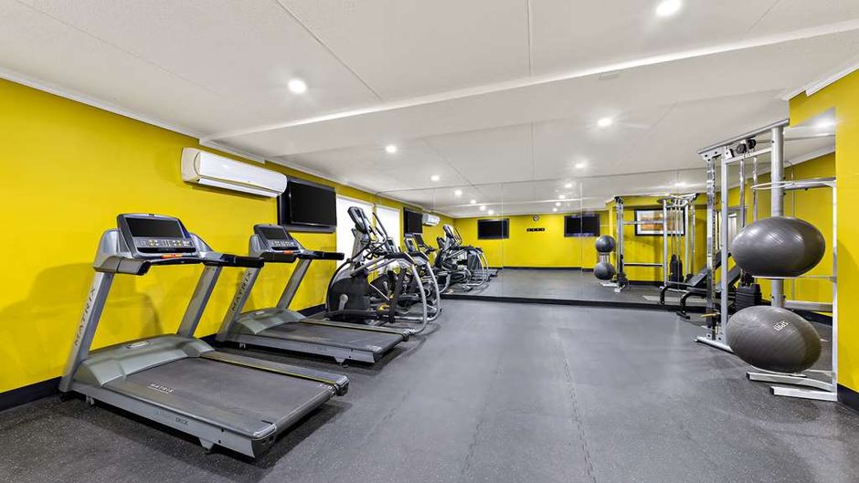 Best Western Plus Toronto North York Health