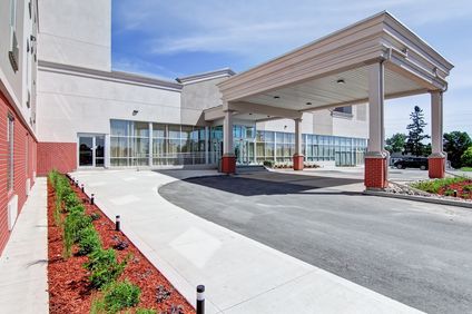 Best Western Plus Bowmanville