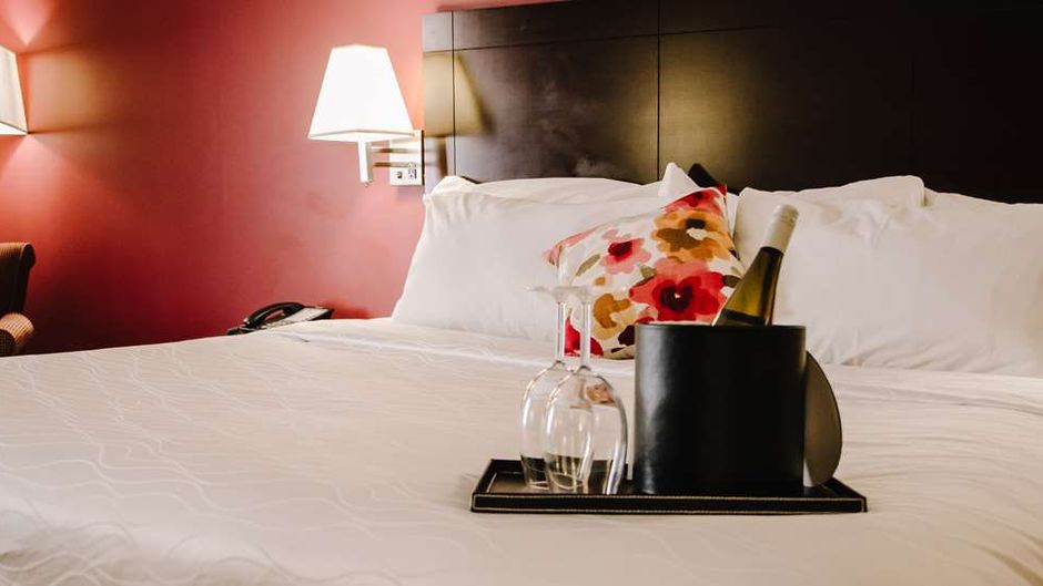 Best Western Plus Bowmanville Spa