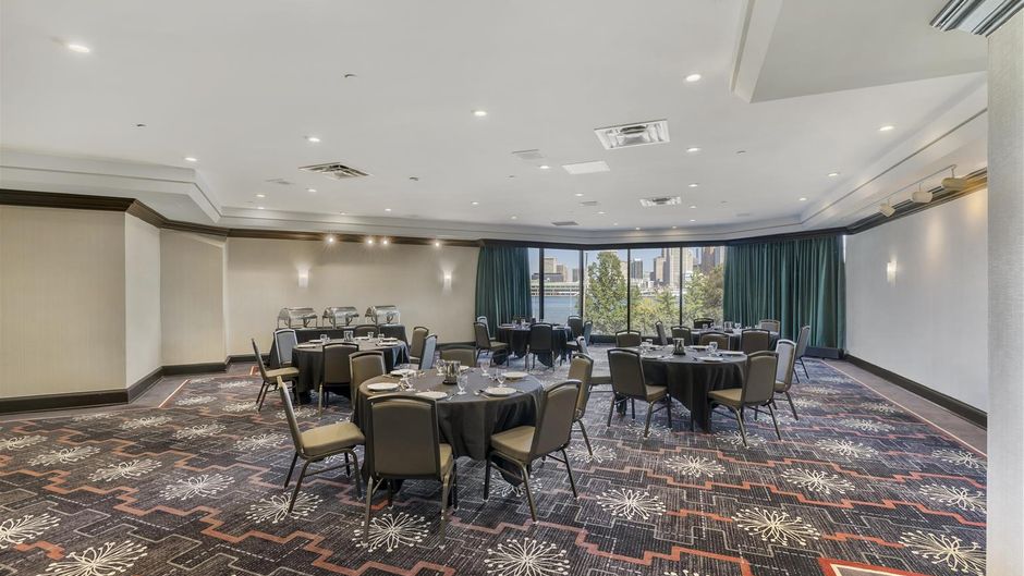 Best Western Plus Waterfront Hotel Meeting
