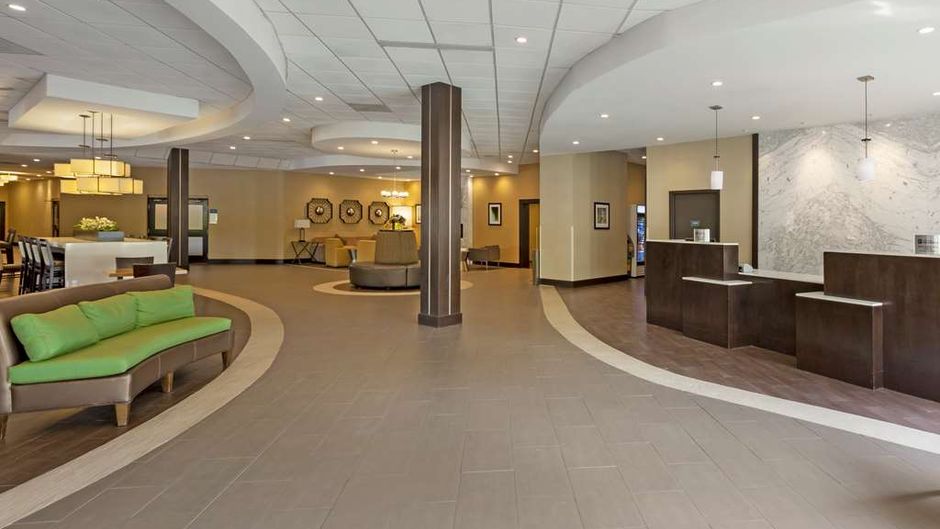 Best Western Plus Leamington Lobby
