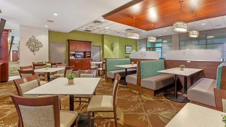 Best Western Plus The Arden Park Hotel Restaurant