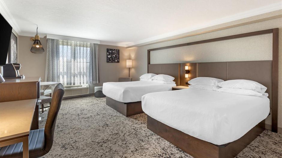 Best Western Plus The Arden Park Hotel Room