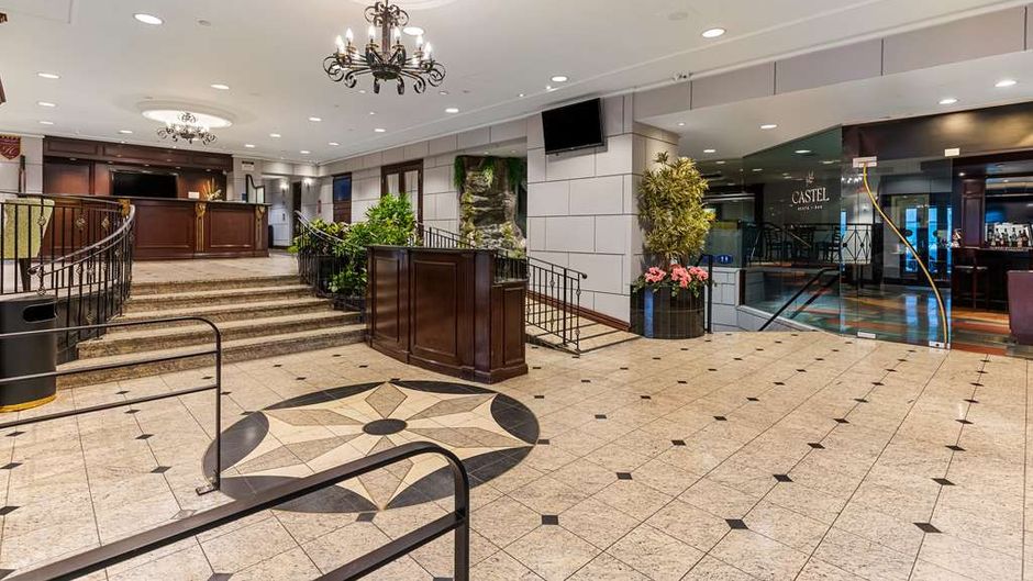 Best Western Ville-Marie Hotel & Suites Lobby