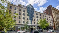 Best Western Plus Montreal Dwntwn-Europa