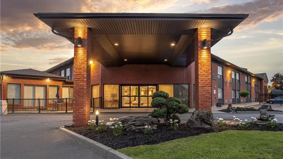 Best Western Hotel Brossard Exterior