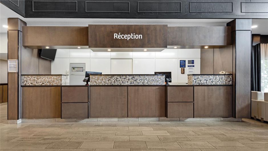 Best Western Universel Drummondville Lobby