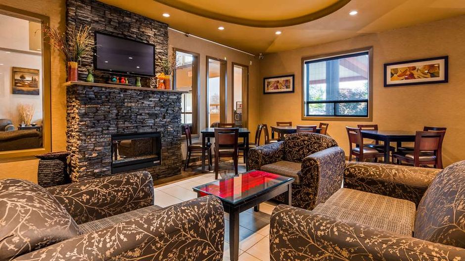 Best Western Plus Estevan Inn & Suites Restaurant
