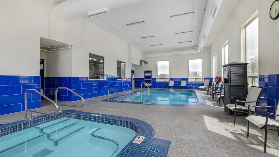 Best Western Plus Estevan Inn & Suites Pool