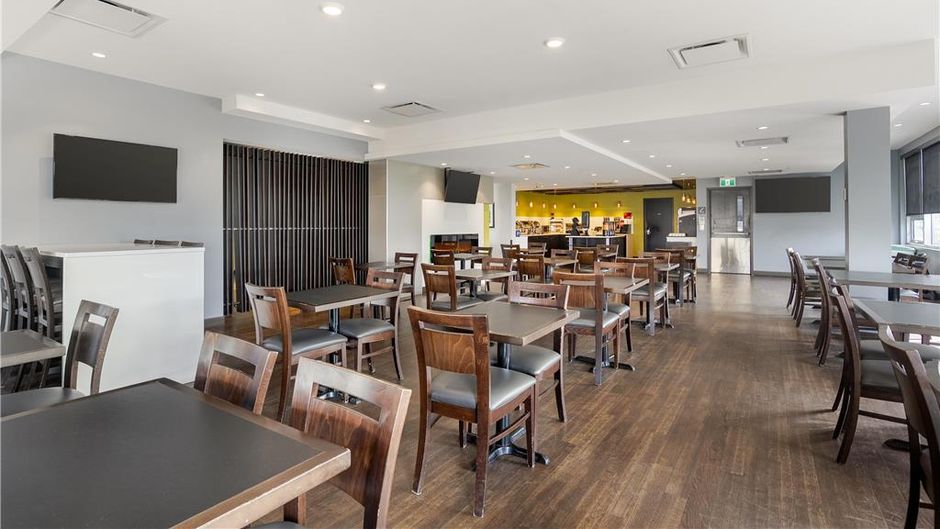 Best Western Plus East Side Restaurant