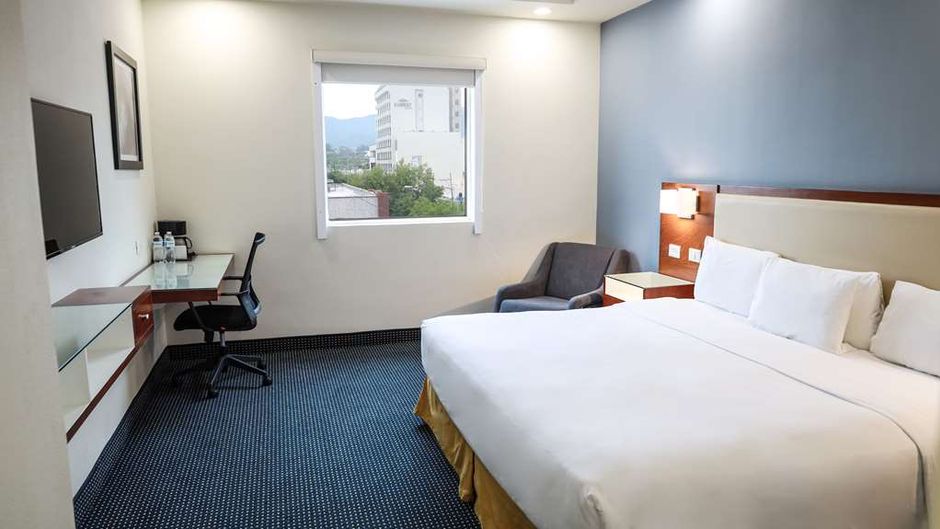 Best Western Santorin Room