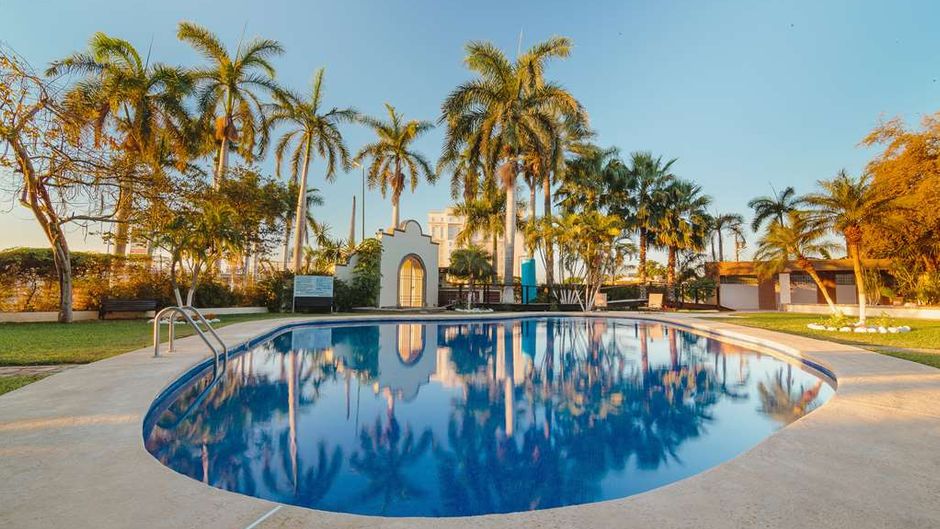 Best Western Plus San Jorge Pool
