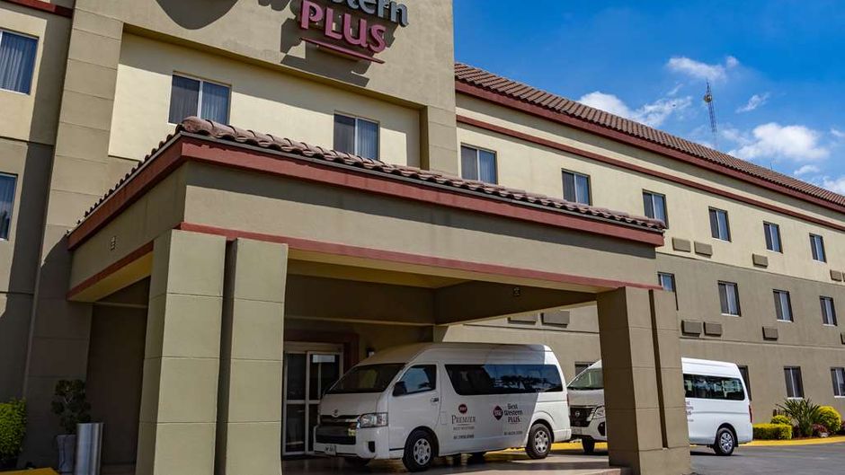 Best Western Plus Monterrey Airport Exterior