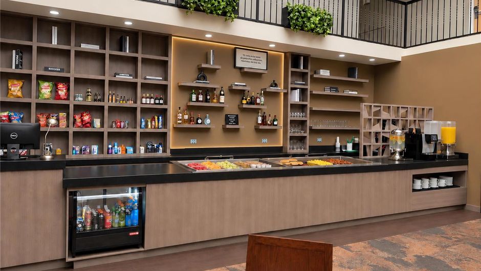 Best Western Plus Monterrey Airport Restaurant