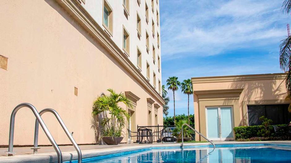 Best Western Plus Los Mochis Pool