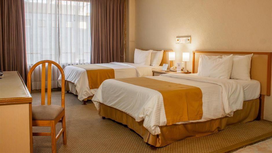 Best Western Plus Plaza Florida & Tower Room