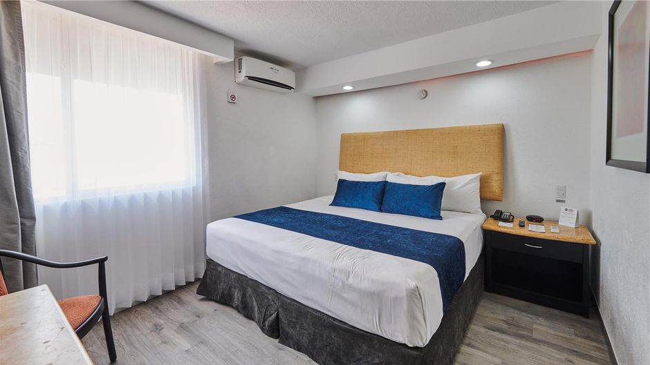 Best Western Plus Gran Centro Historico Room