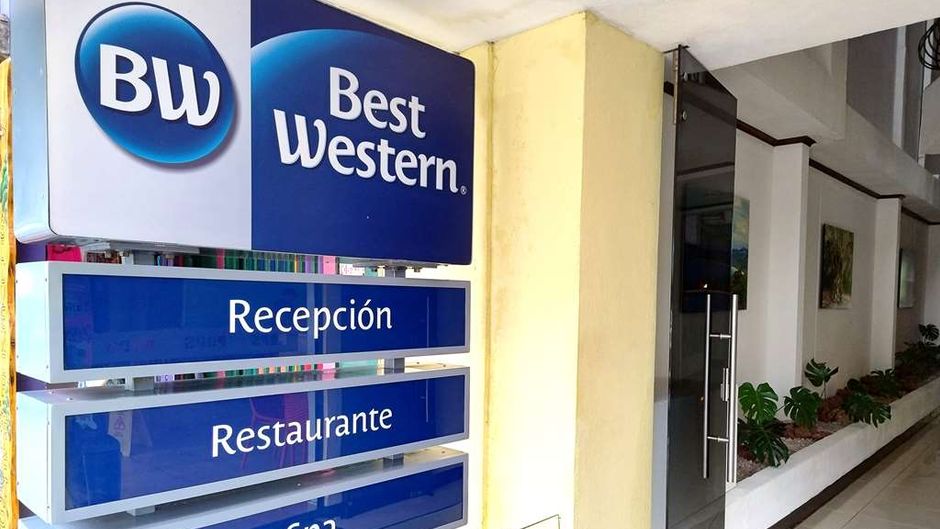 Best Western Hotel & Casino Kamuk Exterior