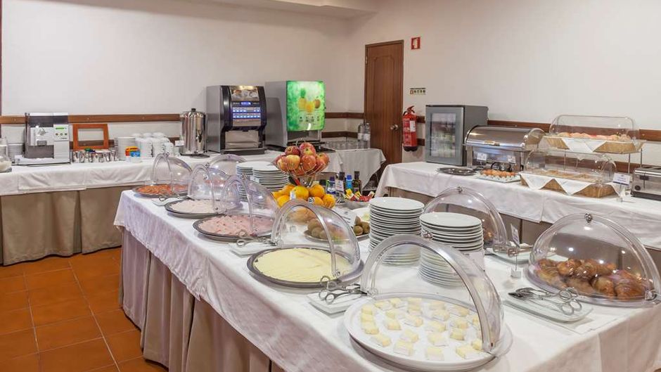 Best Western Hotel Dom Bernardo Restaurant