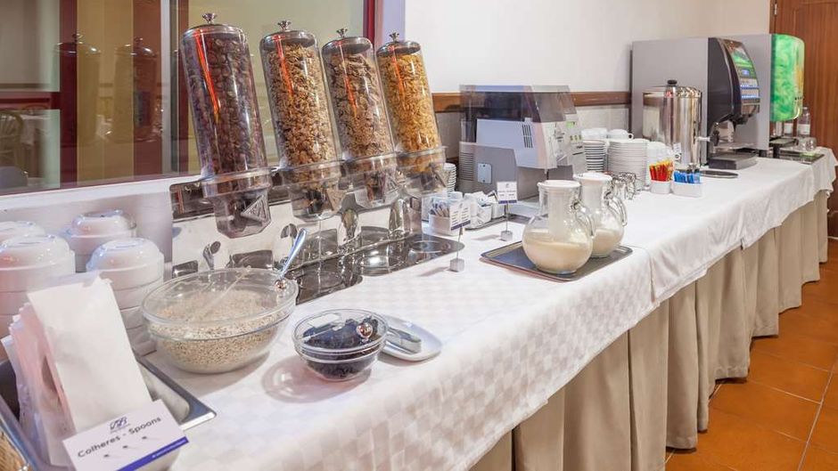 Best Western Hotel Dom Bernardo Restaurant