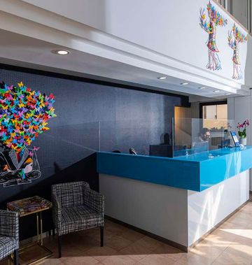 Best Western Regency Suites Hotel