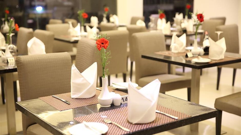 Best Western Elyon Colombo Restaurant