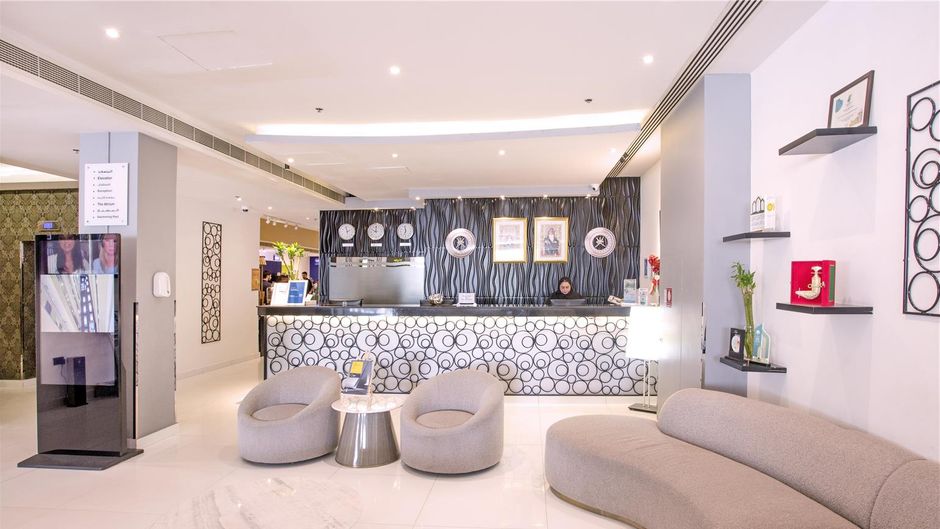 Best Western Premier Muscat Lobby