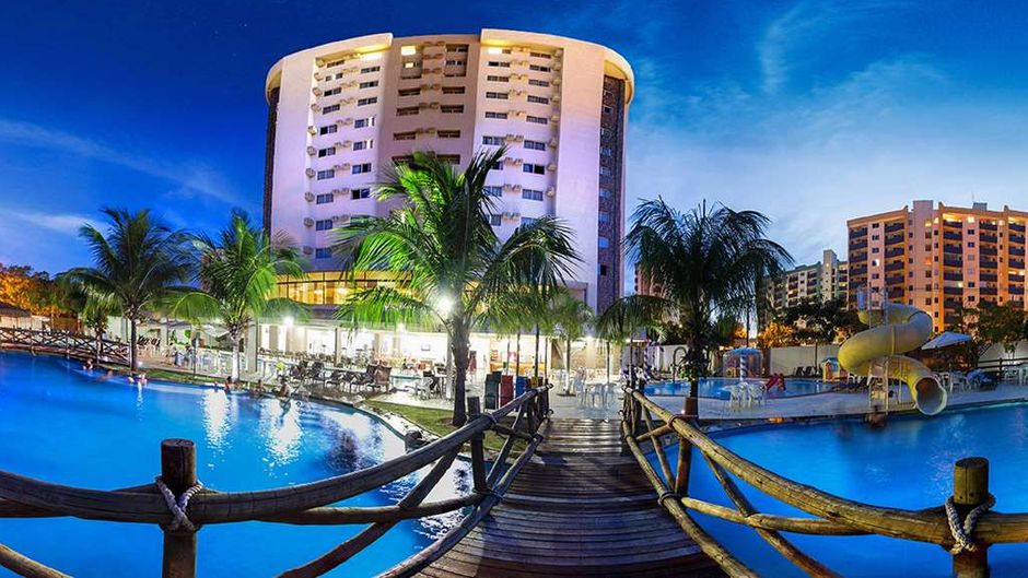 Best Western Suites Le Jardin Pool