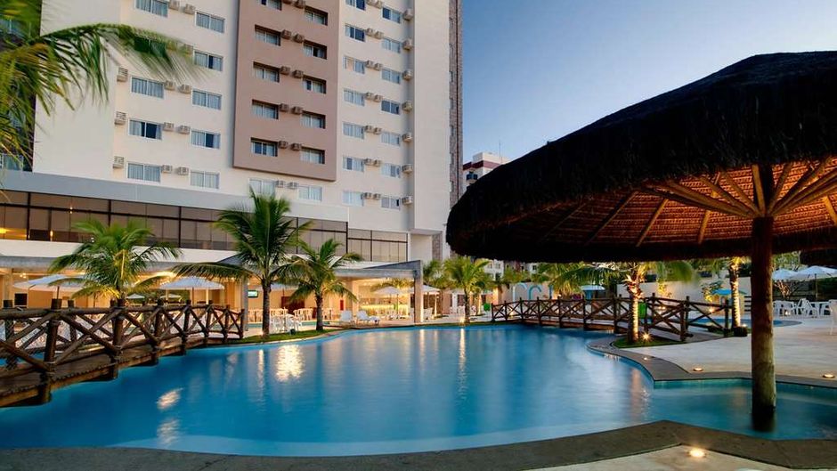 Best Western Suites Le Jardin Pool