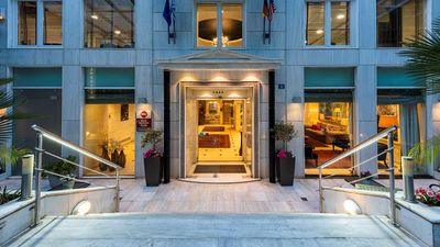 Best Western Plus Embassy Hotel
