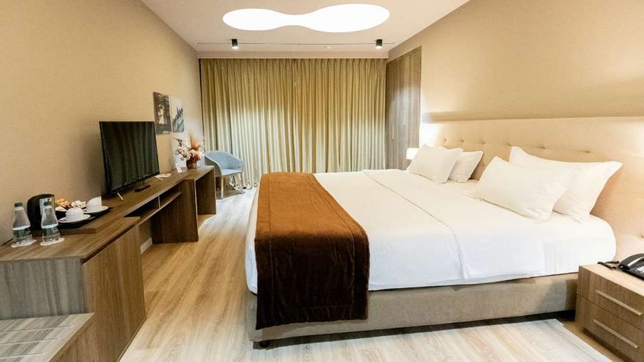 Best Western Premier Ark Hotel Suite