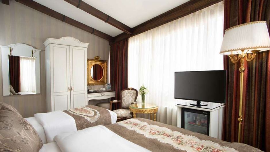 Best Western Empire Palace Room