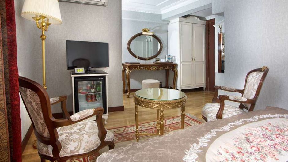 Best Western Empire Palace Room