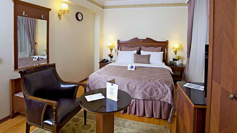 Best Western Empire Palace Room