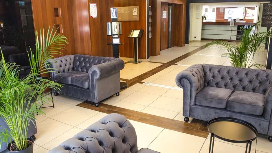 Best Western Portos Hotel Lobby