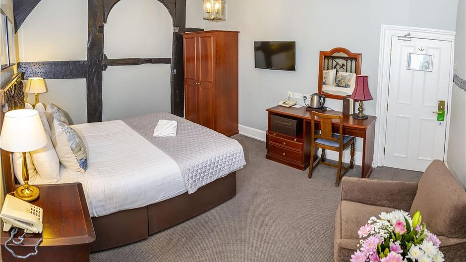 Best Western Red Lion Hotel Room