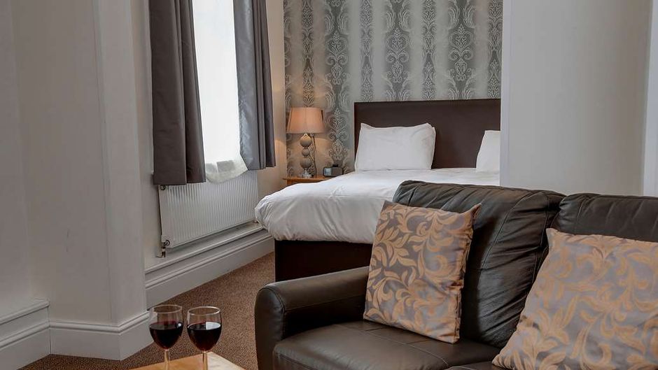 Best Western The Royal Chase Hotel Room