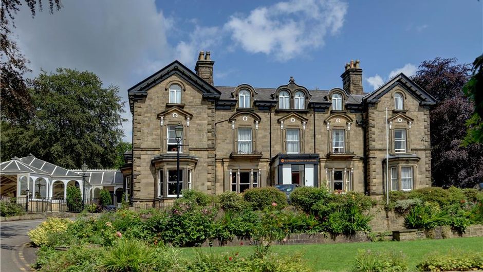Best Western Plus Buxton Lee Wood Exterior