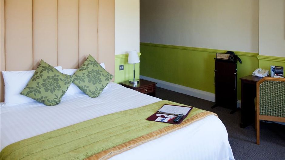 Best Western Priory Hotel Room