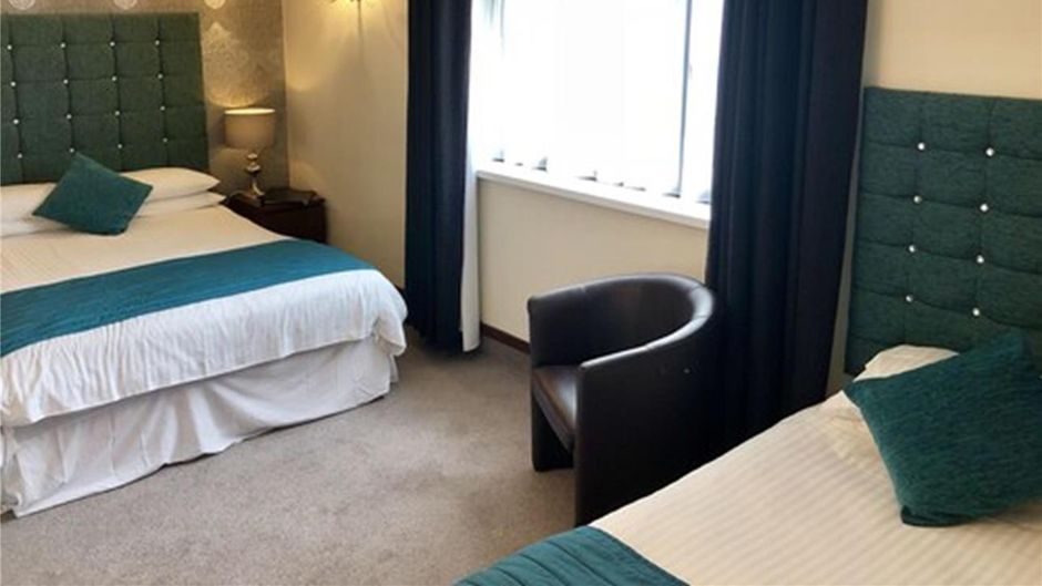 Best Western Compass Inn Room