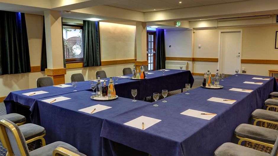 Best Western Kings Manor Hotel Meeting