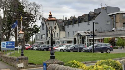 Best Western Kings Manor Hotel