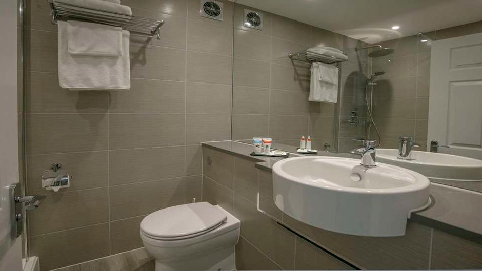 Best Western Heronston Hotel & Spa Room
