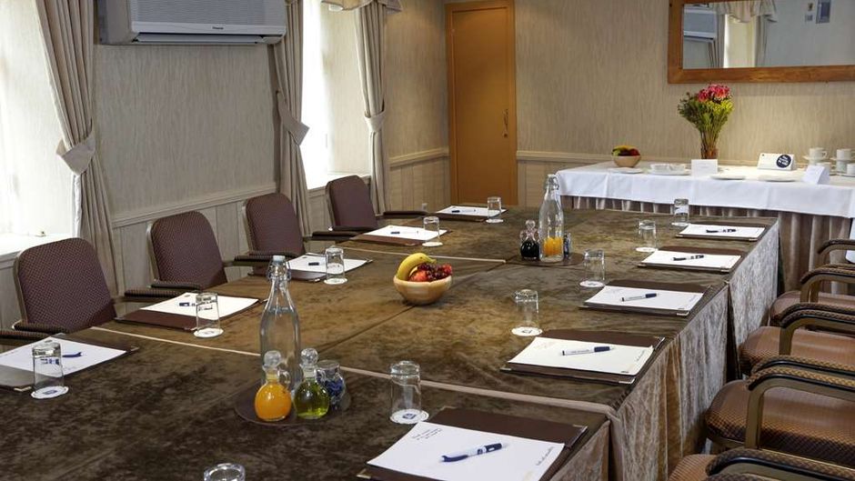 Best Western Queens Hotel Meeting
